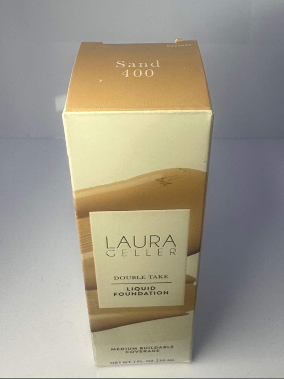 Laura Geller Liquid Foundation Box in Sand (Warm Beige)